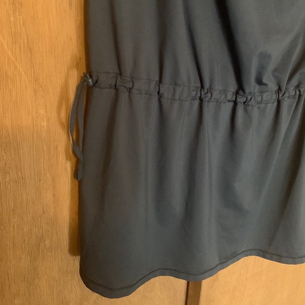 Dress - Picture 3 of 5